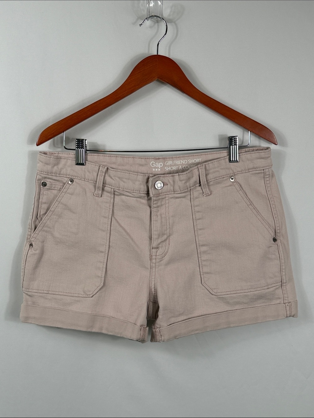 GAP Girlfriend Shorts in Dull Rose Pink. Womens Size 12. Roll Hem Denim.